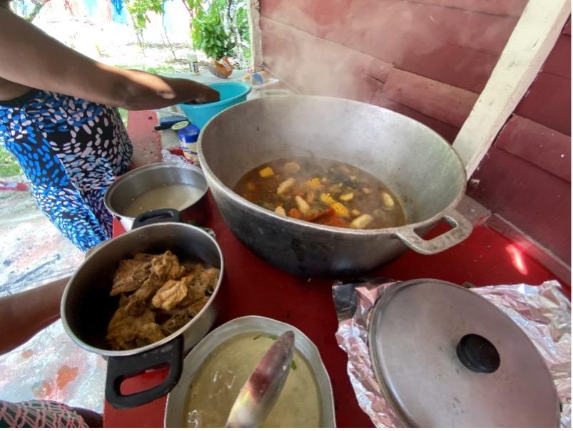 cooking sancocho